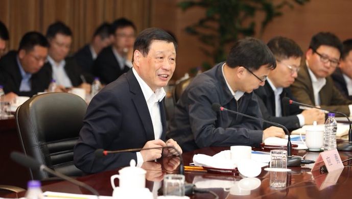 应勇调研尊龙凯时集团：实现可持续发展，成为世界著名汽车集团，还得靠这个
